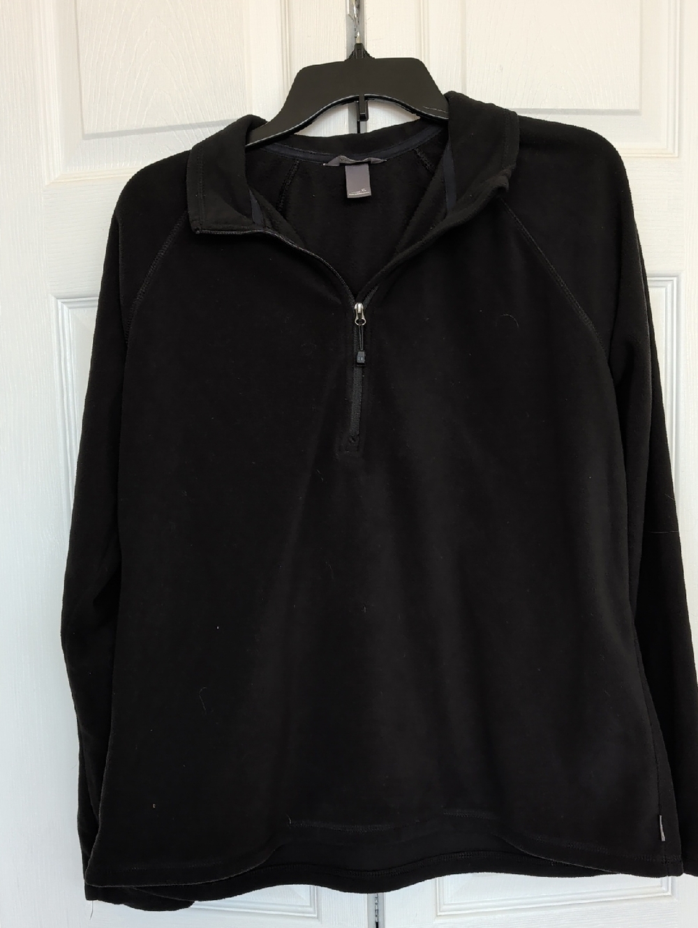 Eddie Bauer Black Fleece Pullover